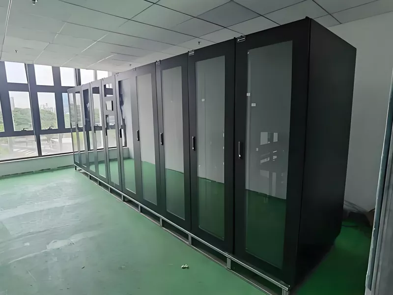 Інтегрована шафа з мікромодулем